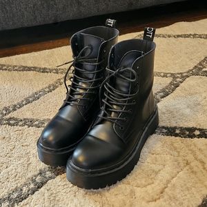 SOLD Platform Combat Boots